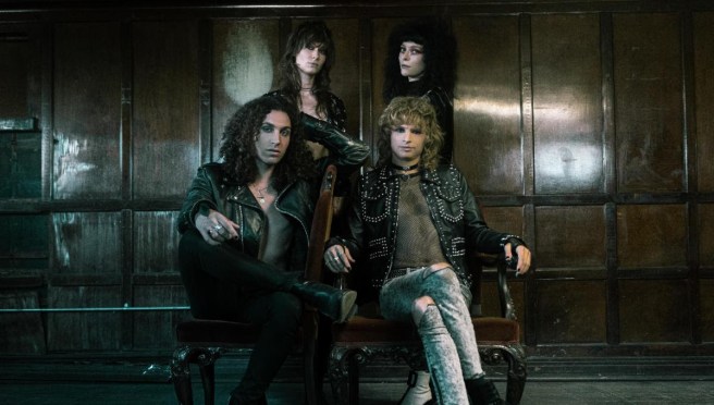Starbenders Release New Single + Music Video “Blood Moon”