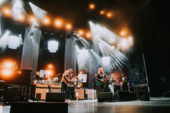 Tedeschi Trucks Band starts ‘Deuces Wild’ 2024 North American Tour in New York City