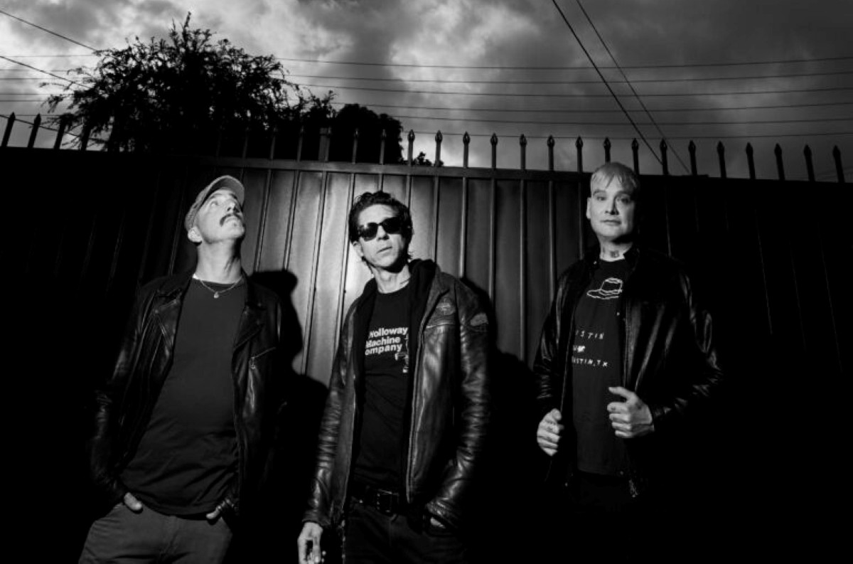 ALKALINE TRIO: “SURPRISE SURPRISE” SINGLE & VIDEO OUT NOW