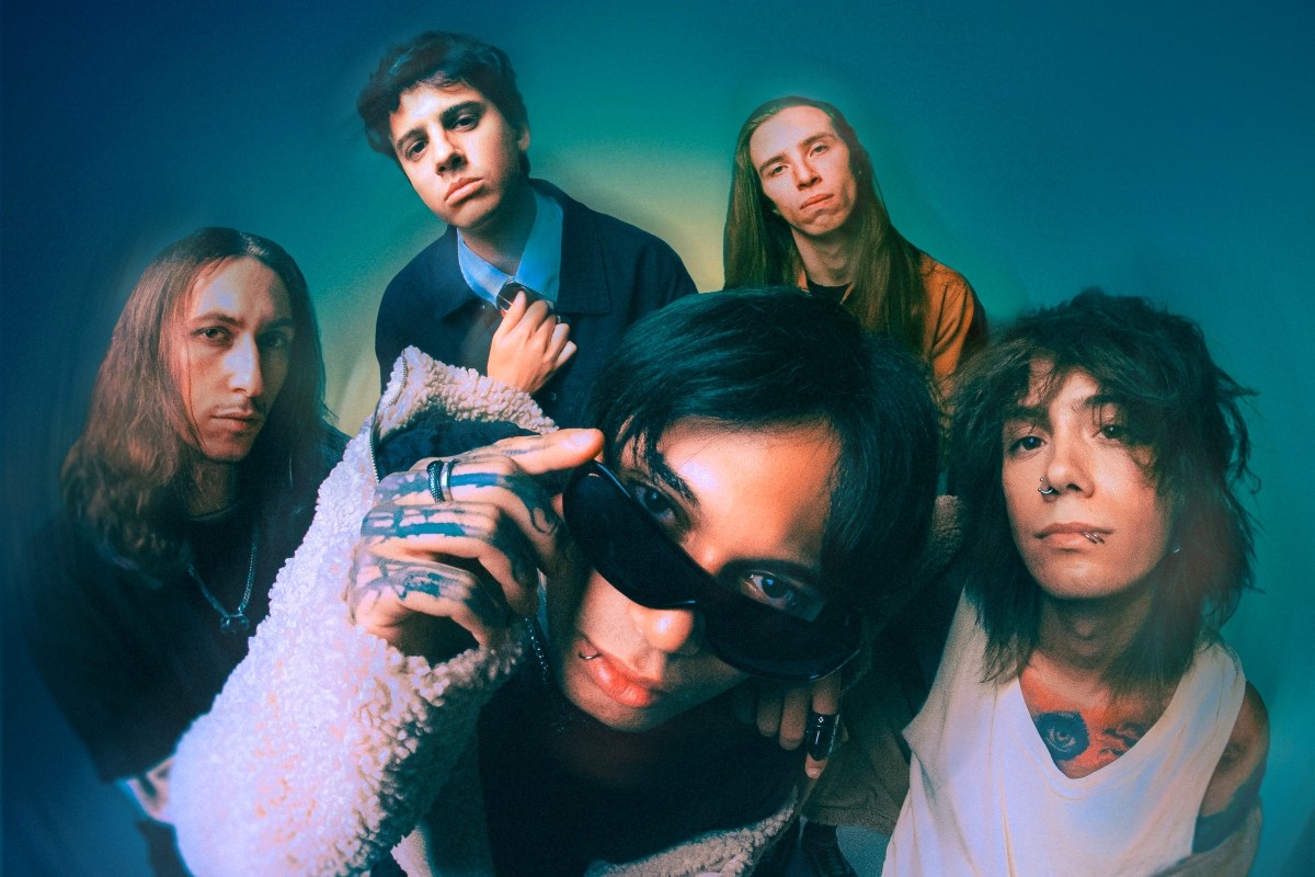 Stain The Canvas Shares New Album Honey Rot