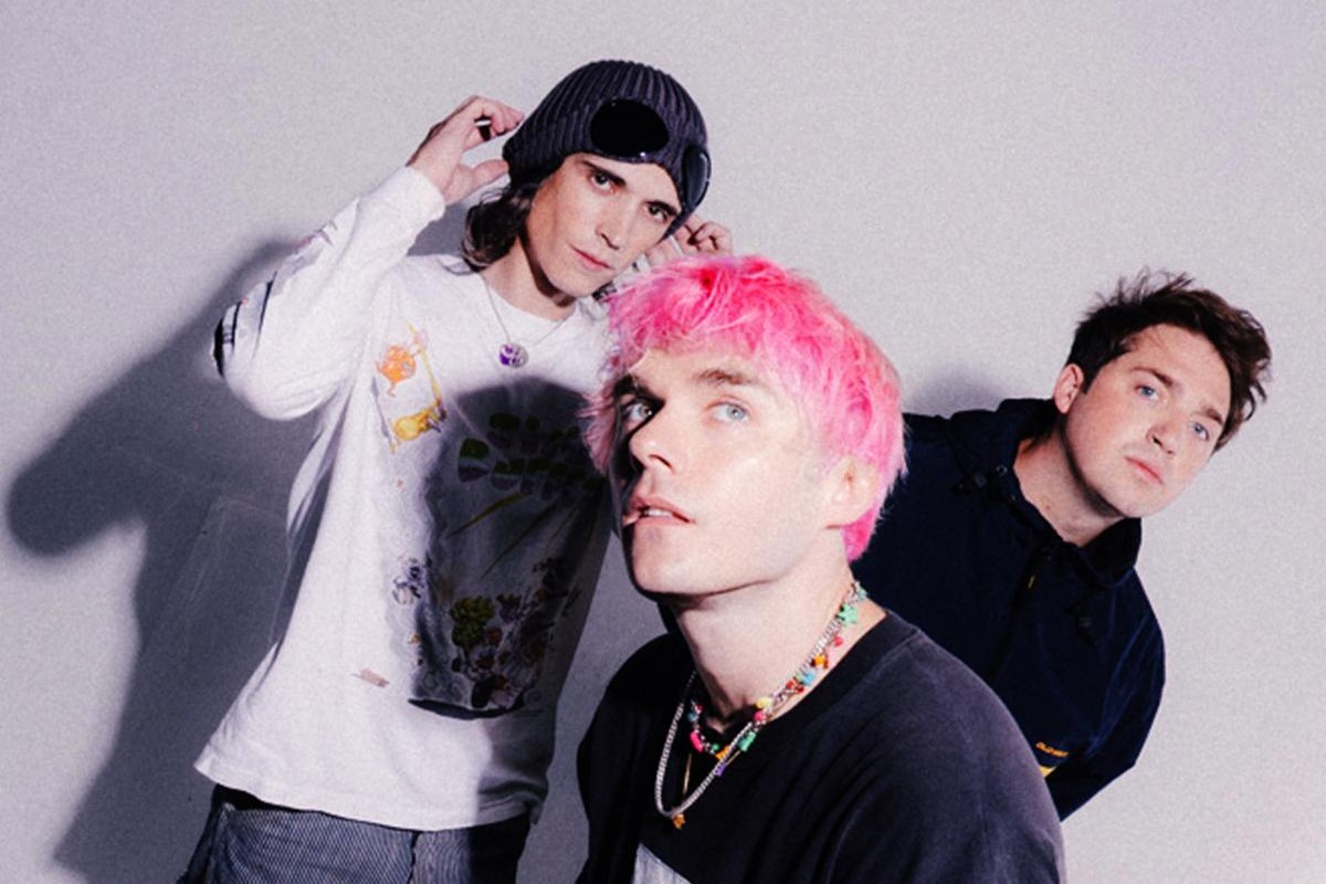 WATERPARKS ANNOUNCE ‘(ALMOST) NO BARRICADE TOUR’; “TELL ME WHY” MUSIC VIDEO OUT NOW