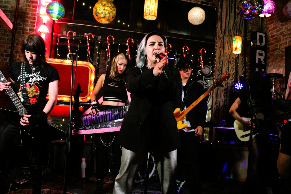 EXCLUSIVE INTERVIEW: Jules from Jules & The Howl, by Denise Johnson