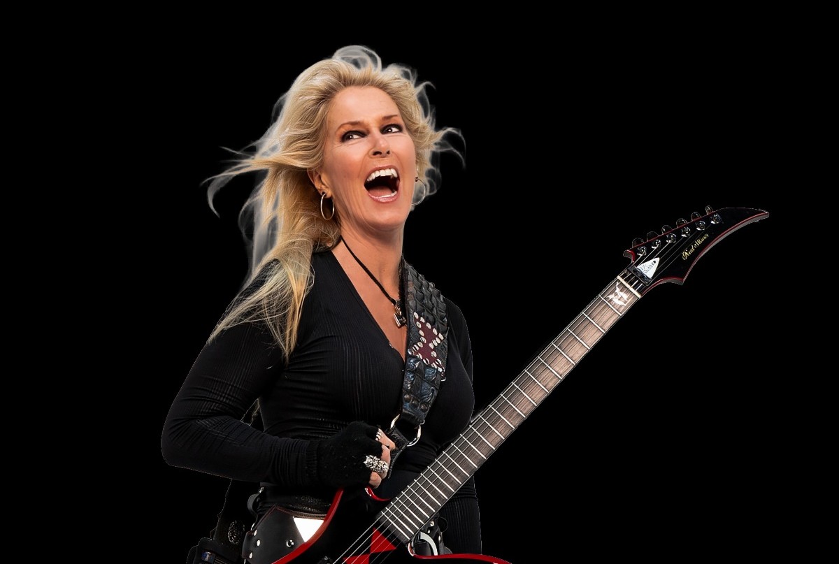 LITA FORD Signs to Frontiers Music Srl